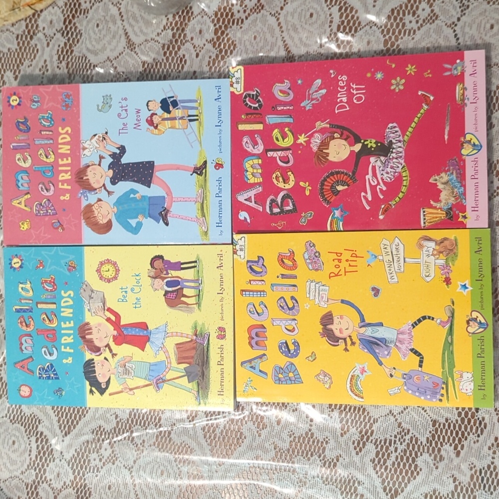 Amelia Bedelia chapter books 4